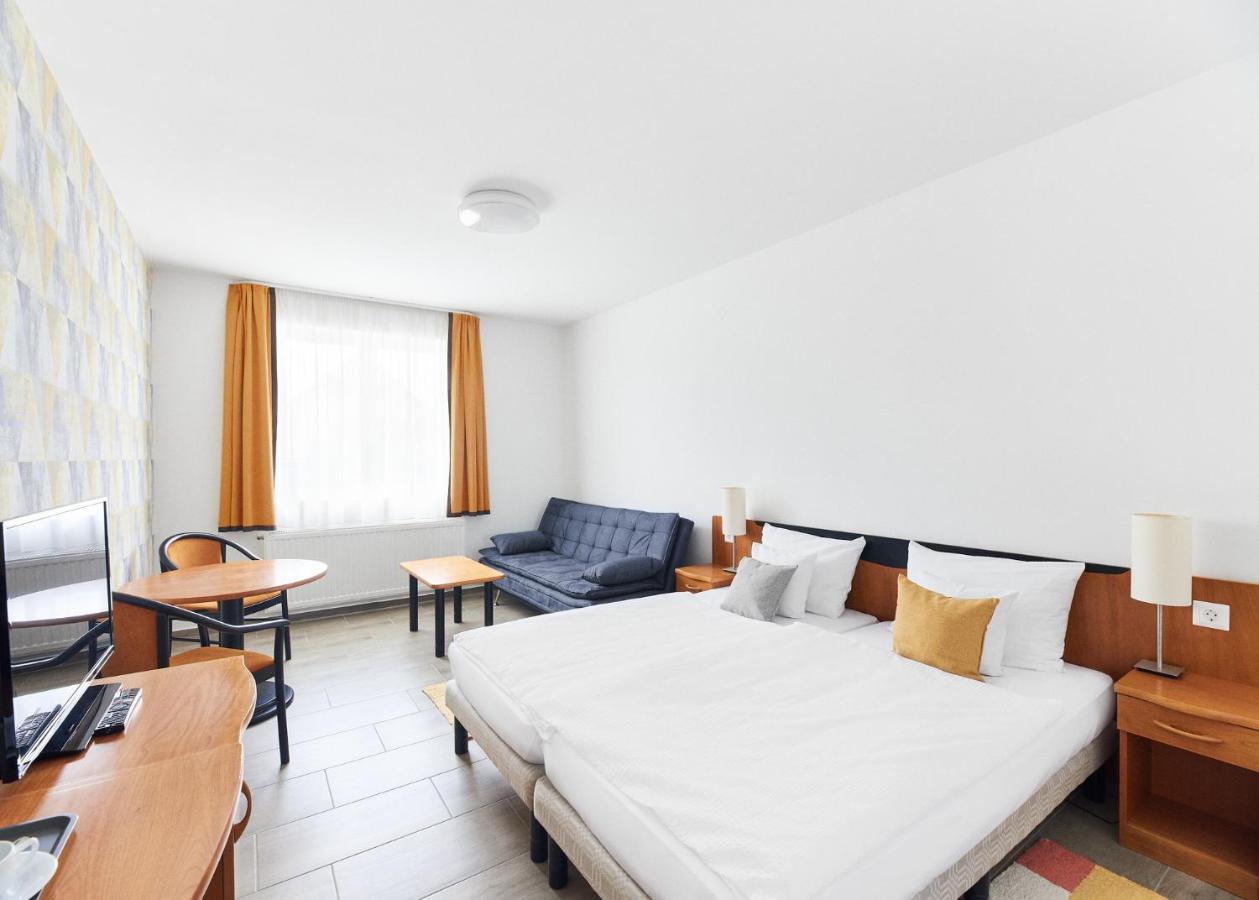 Lorelei Pension Adults Only Gyenesdiás Екстериор снимка