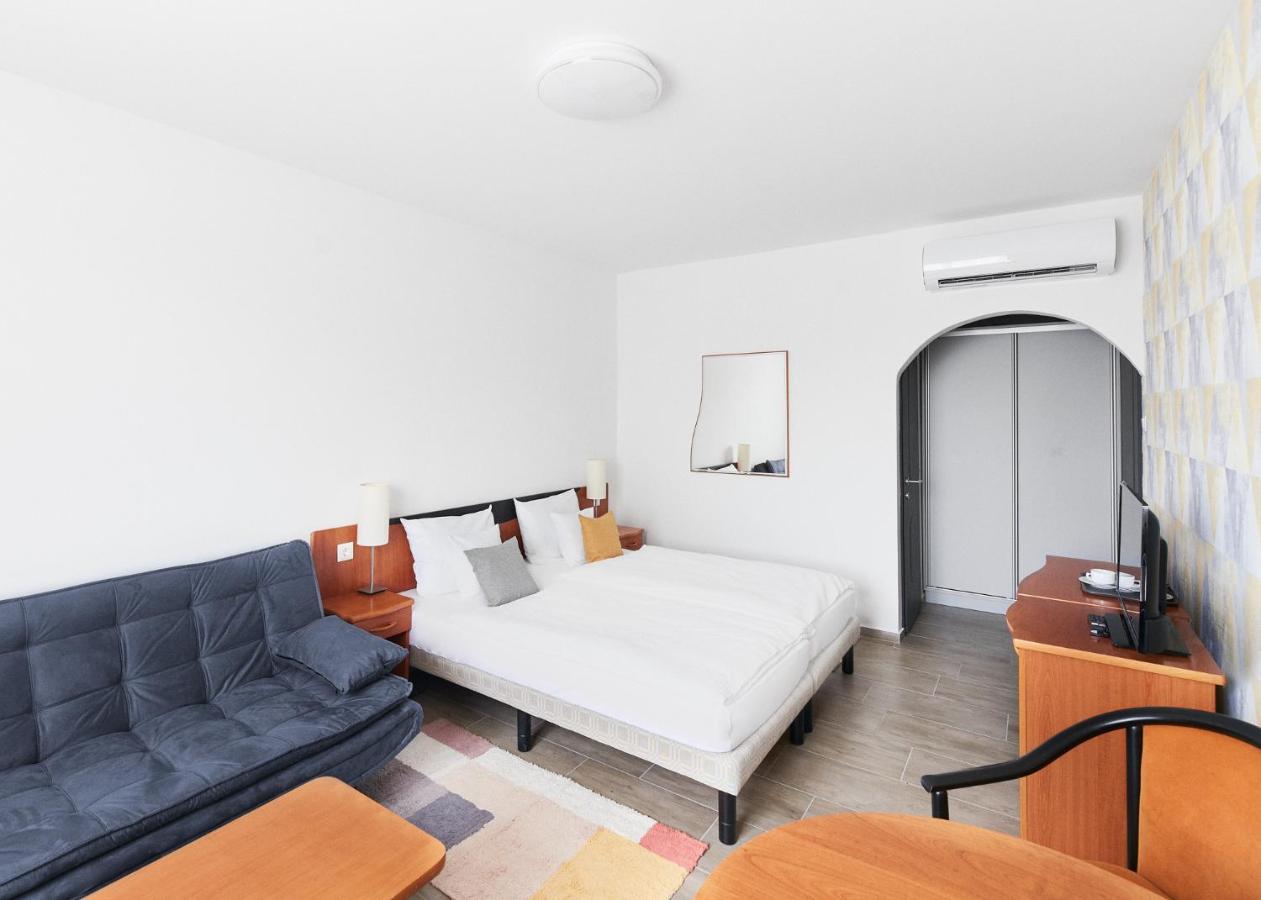 Lorelei Pension Adults Only Gyenesdiás Екстериор снимка